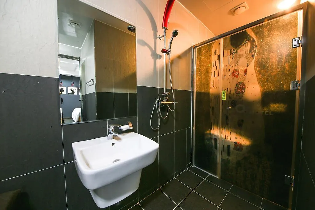 Gupo Boutique Hotel Pusan 2*,