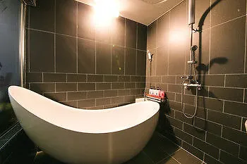 Gupo Boutique Hotel Busan