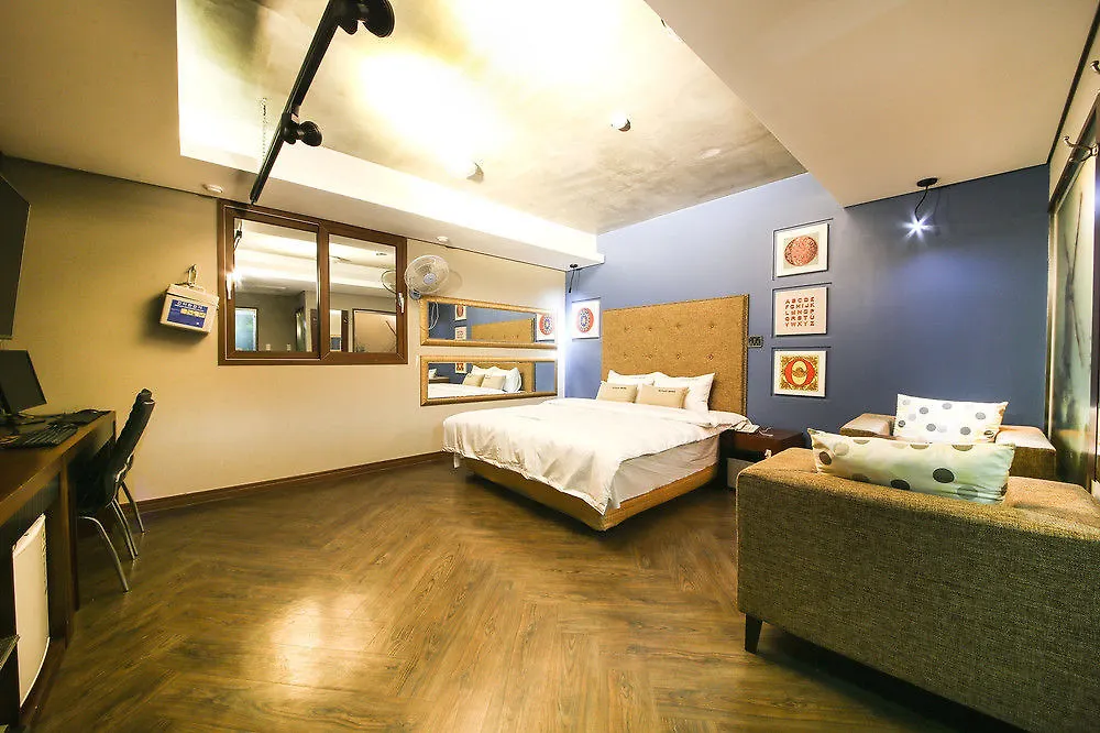 Gupo Boutique Hotel
